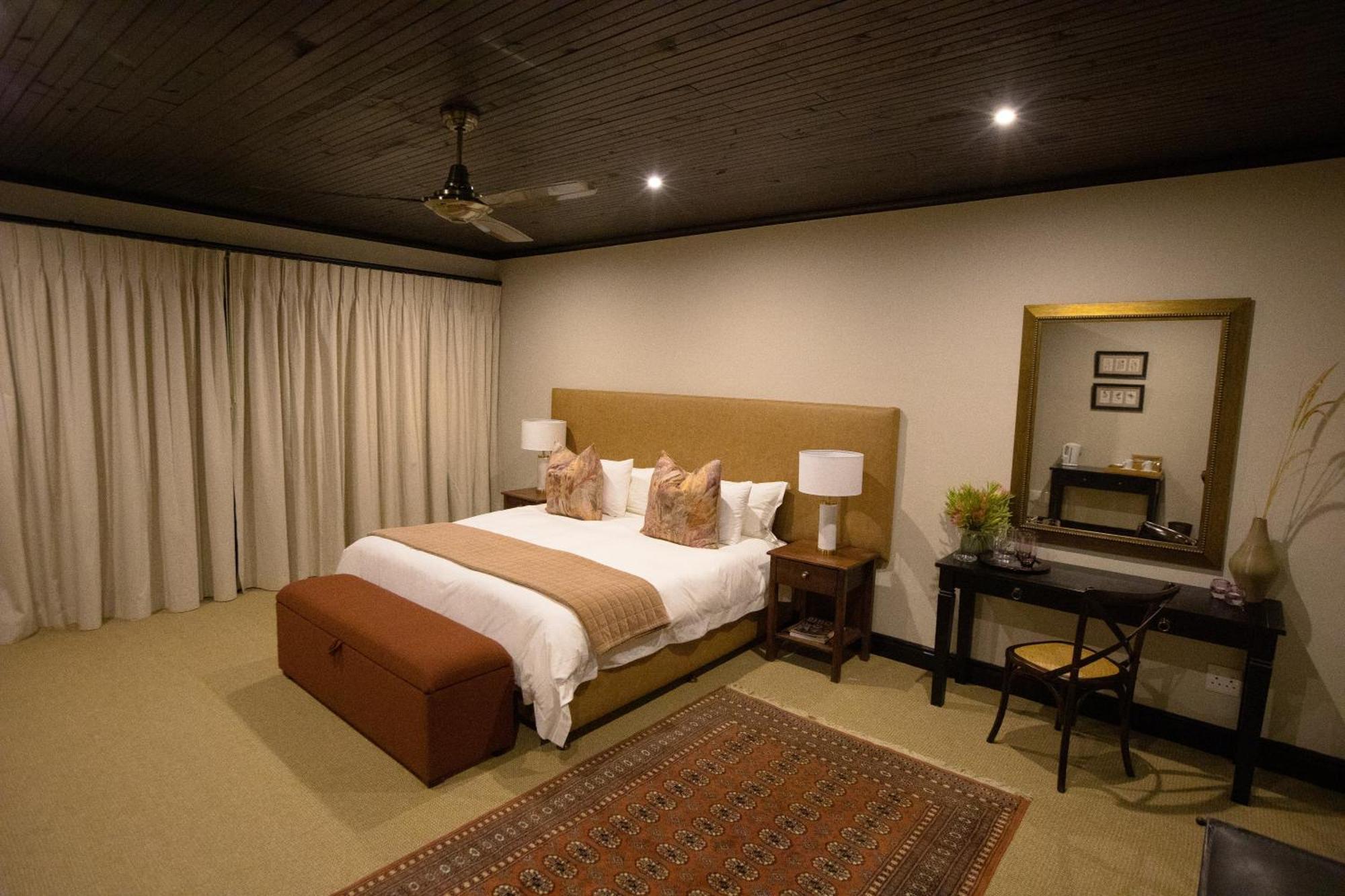 Swartberg Private Game Lodge Oudtshoorn Exterior foto